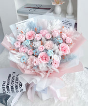 Load image into Gallery viewer, 蓝天白云色系玫瑰花束·洁白的爱与你表白🩵 (香皂花)