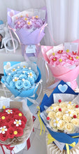 Load image into Gallery viewer, ❤️初绽的春芽,如梦似恋(19朵香皂玫瑰Soap flowers)
