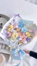 Load image into Gallery viewer, 恋爱告白和花,维持惊喜和爱(香皂花Soap flowers)