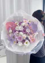 Load image into Gallery viewer, 紫色是宇宙的底色,温柔是人心的铠甲(香皂花Soap flowers)