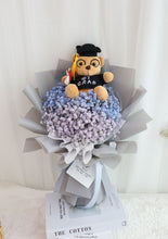 Load image into Gallery viewer, Baby Breath Bear Graduation Bouquet 满天星毕业熊毕业花束(鲜花)