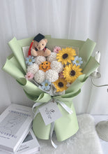 Load image into Gallery viewer, Green Graduation Soap Flower Bouquet 青春洋溢皂毕业花束(香皂花)
