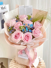 Load image into Gallery viewer, 风很温柔,花很浪漫🩷9朵粉雪山蓝星花(鲜花fresh flowers)