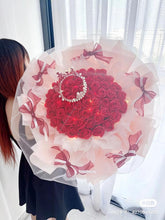 Load image into Gallery viewer, 唯你独享|皇冠网纱芭蕾舞❤️(香皂花Soap flowers)