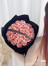 Load image into Gallery viewer, Cappuccino Soap Rose Bouquet 22朵卡布奇诺玫瑰花束·只珍惜你🤎(香皂花)