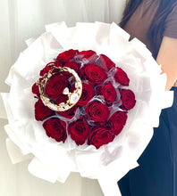 Load image into Gallery viewer, Red Rose With Fairy Bouquet 念念不忘宠爱唯溺·皇冠红玫瑰仙女纱花束 (鲜花)