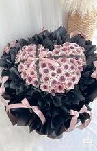 Load image into Gallery viewer, Hearty Sour Plum Fresh Flower Bouquet 99朵爱心乌梅紫玫瑰花束(鲜花fresh flowers)