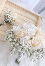 Load image into Gallery viewer, Soap Rose Bridal Bouquet + Groom Corsage 现谨以白头之约,书向鸿笺|香槟白手捧花+新郎胸花(香皂花)