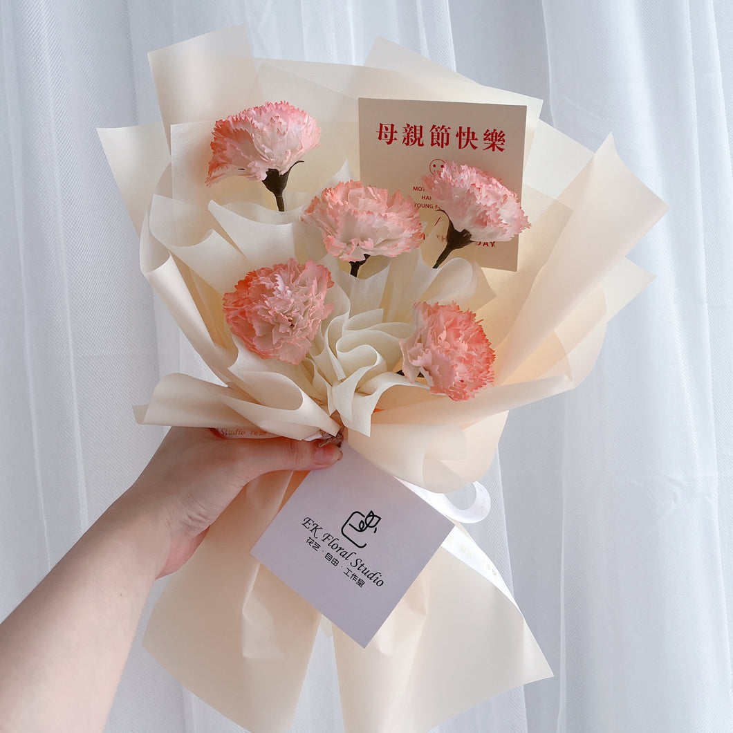 Tangerine Carnation Soap Flower Bouquet  橘香色康乃馨香皂花束