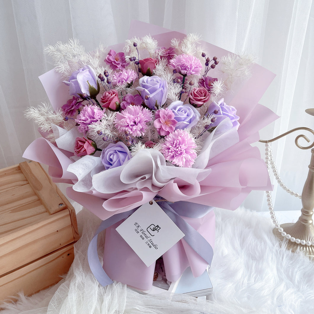 Pupple Korean Carnation Soap Flower Bouquet 韩式紫色系康乃馨玫瑰香皂花束（香皂花）