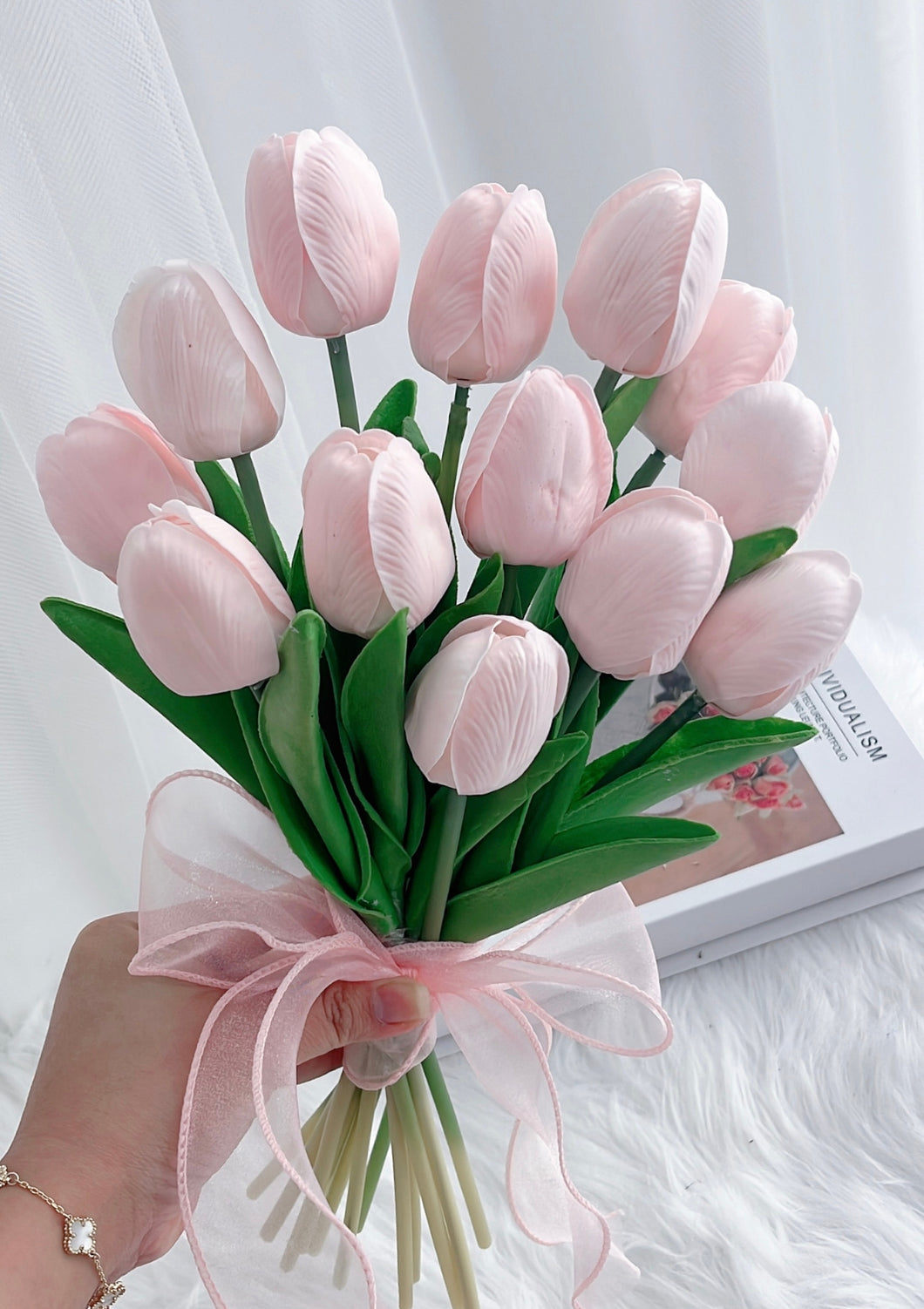 Pink Soap Tulip Bridal Bouquet 粉色郁金香香皂花玫瑰新娘手捧