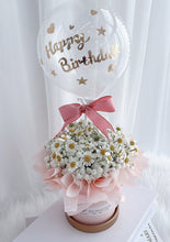 Load image into Gallery viewer, Baby Breath With Chamomile Balloon Ceramics Flower Bucket   满天星洋甘菊生日气球陶瓷桶
