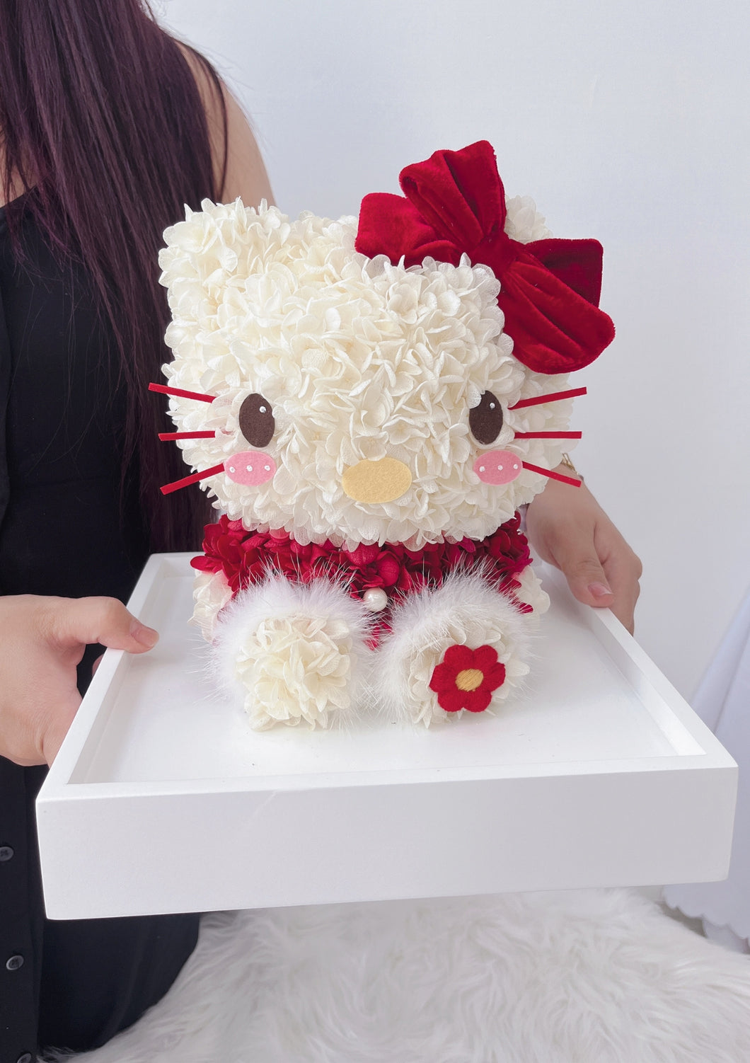 Red Hello Kitty Preserved Acrylic Box 红色系凯蒂猫永生花亚克力