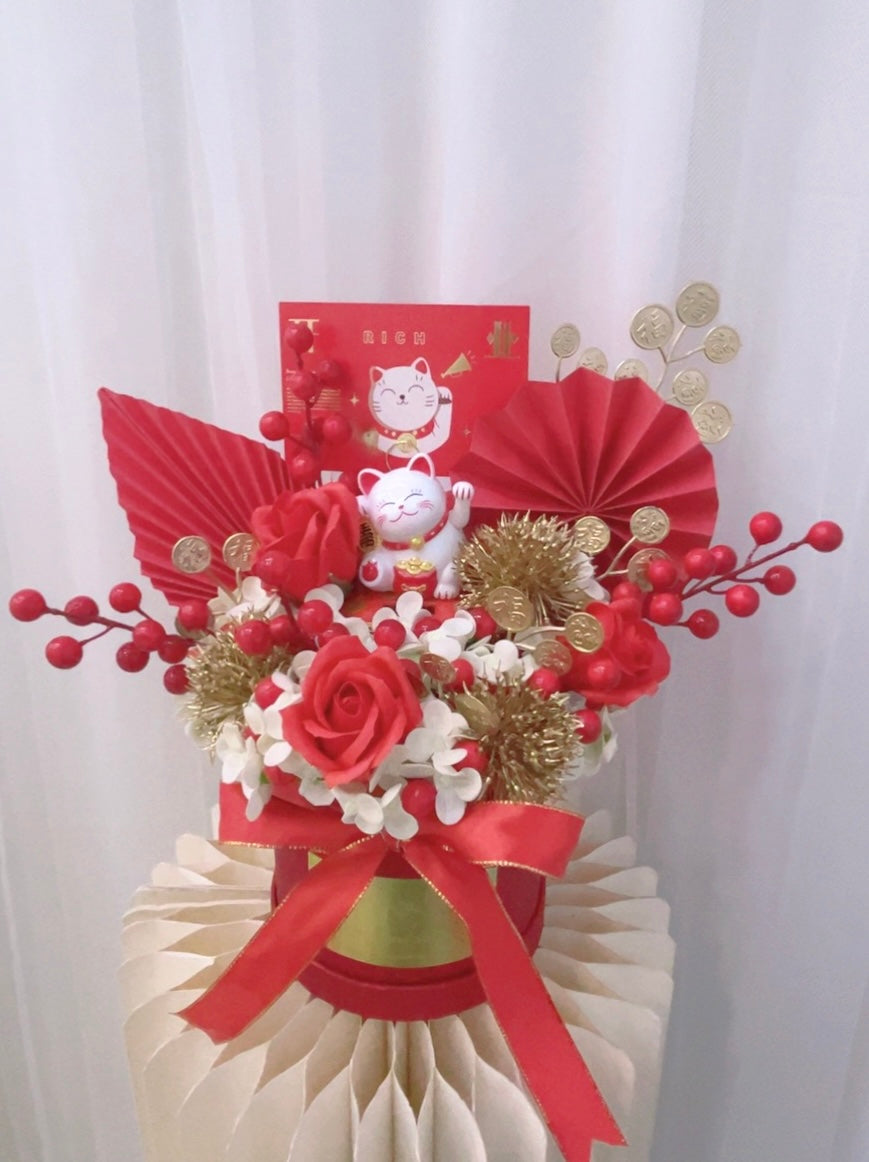 Prosperous Soap Flower bucket with Fortune Cat 旺旺招财，千客万来（招手招财猫香皂花桶）