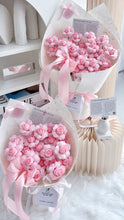 Load image into Gallery viewer, 花前，月下，此生不渝（仙女之吻香皂玫瑰Soap flowers）
