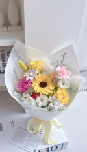 Load image into Gallery viewer, 别让世俗淹没生活的浪漫和热情.（香皂花Soap flowers）
