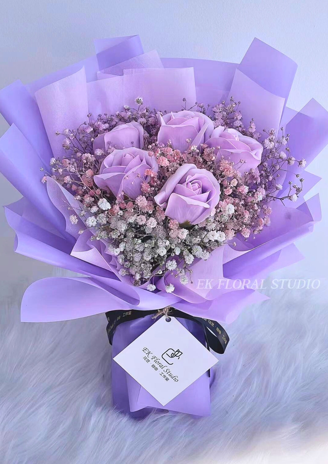 Purple Soap Rose with Baby Breath Purple Bouquet 紫色系紫色香皂玫瑰满天星花束