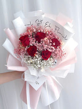Load image into Gallery viewer, Fresh Rose with Pink Baby Breath Fresh Flower Bouquet 宇宙与你相撞,继续爱你❤️红玫瑰与粉色系满天星玫瑰花束（鲜花fresh flowers）
