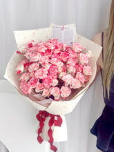 Load image into Gallery viewer, 怦然心动，嘎嘎幸福❣️折射泡泡玫瑰（鲜花fresh flowers）
