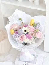 Load image into Gallery viewer, 见过花开的人，懂得风的温暖（鲜花fresh flowers）
