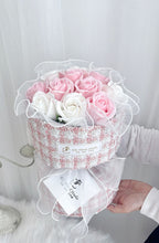 将图片加载到图库查看器，11朵粉白色俄罗斯香皂花花束

