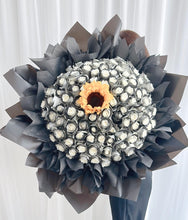 Load image into Gallery viewer, 99Black Rose with Sunflower  Bouquet 99朵鲜花黑玫瑰与向日葵花束
