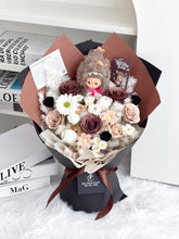 Load image into Gallery viewer, 忠诚灰狼星星人花束（香皂玫瑰Soap flowers）

