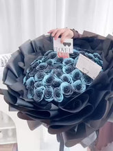 Load and play video in Gallery viewer, 风很温柔，云很浪漫，始于心动，陷于温柔（香皂花Soap flowers）
