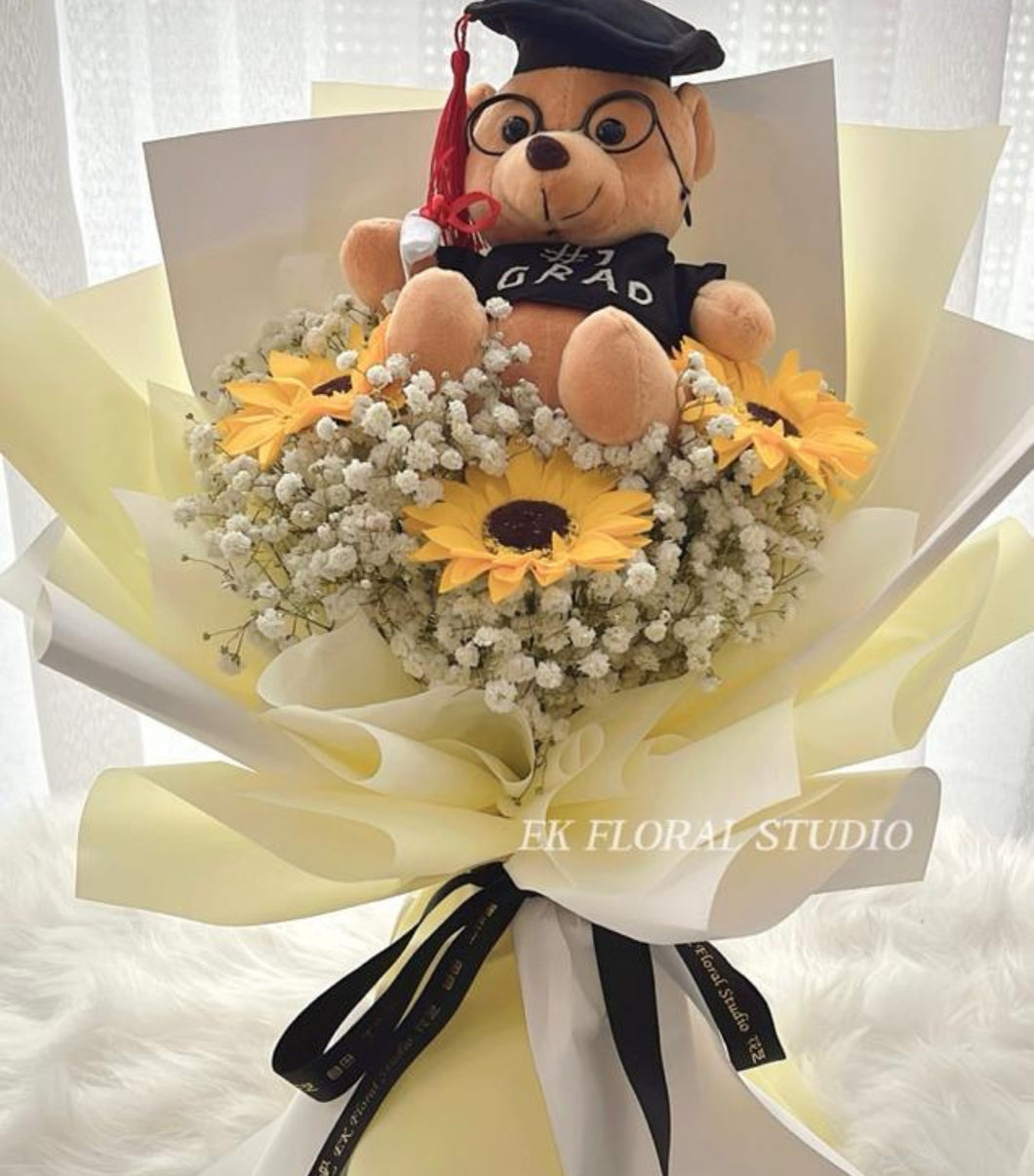 Sunflower with Baby Breath Graduation Bouquet 香皂向日葵满天星毕业娃娃花束