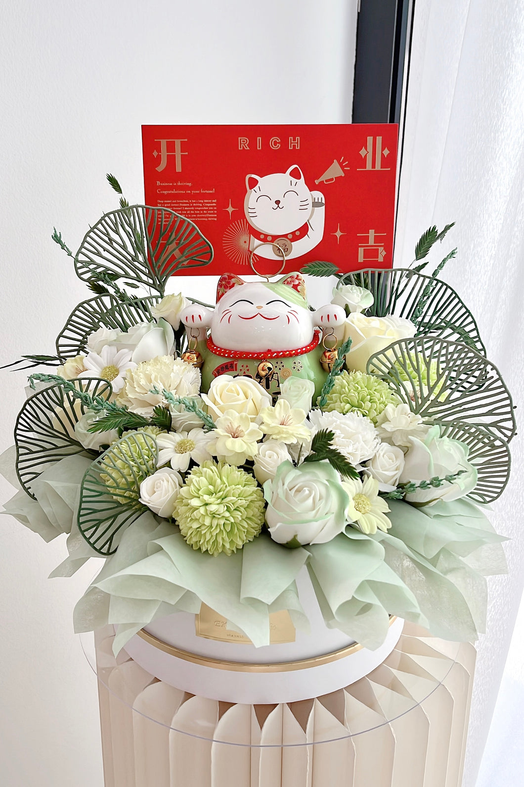 Forest Vibe Soap Flower Bucket With Fortune Cat 森色系香皂花招财猫开业花桶
