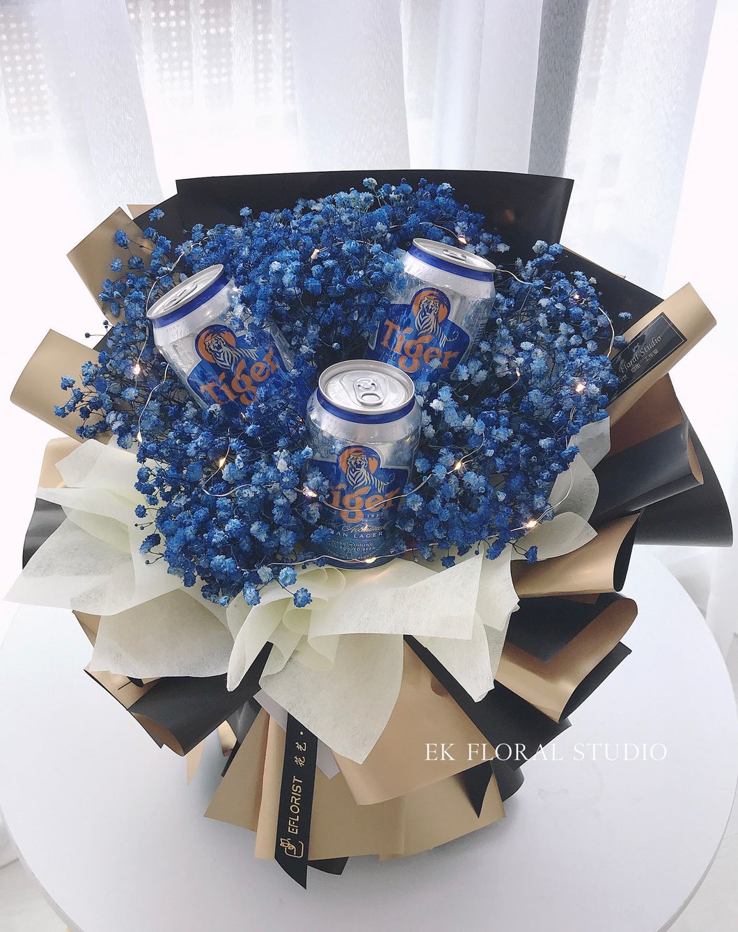 Beer Can with Baby Breath Bouquet 啤酒罐满天星花束